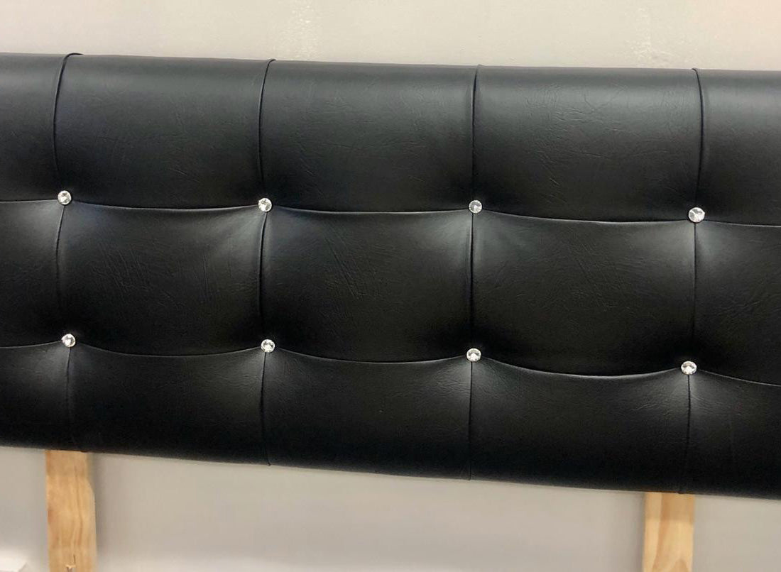 Queen Black Square Button