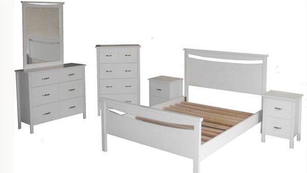 Patty Bedroom Set